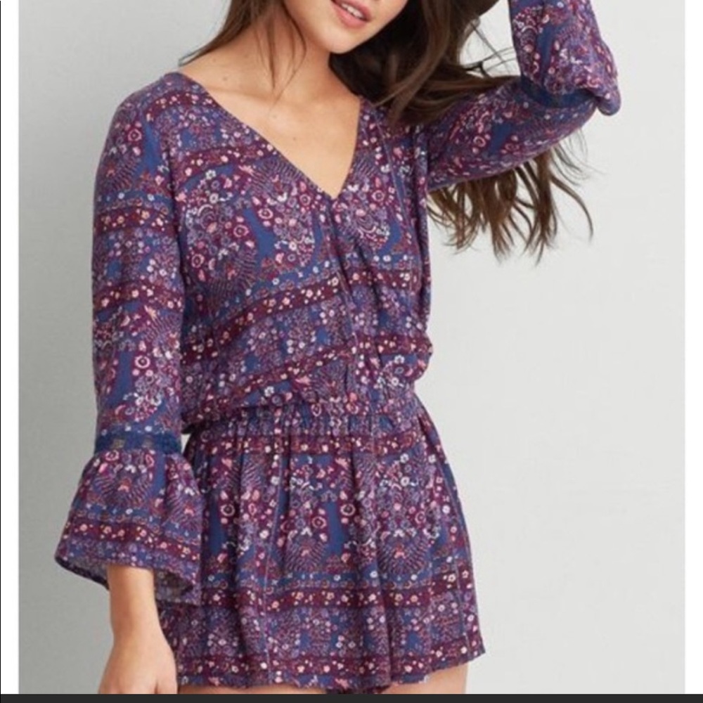 American Eagle floral romper
